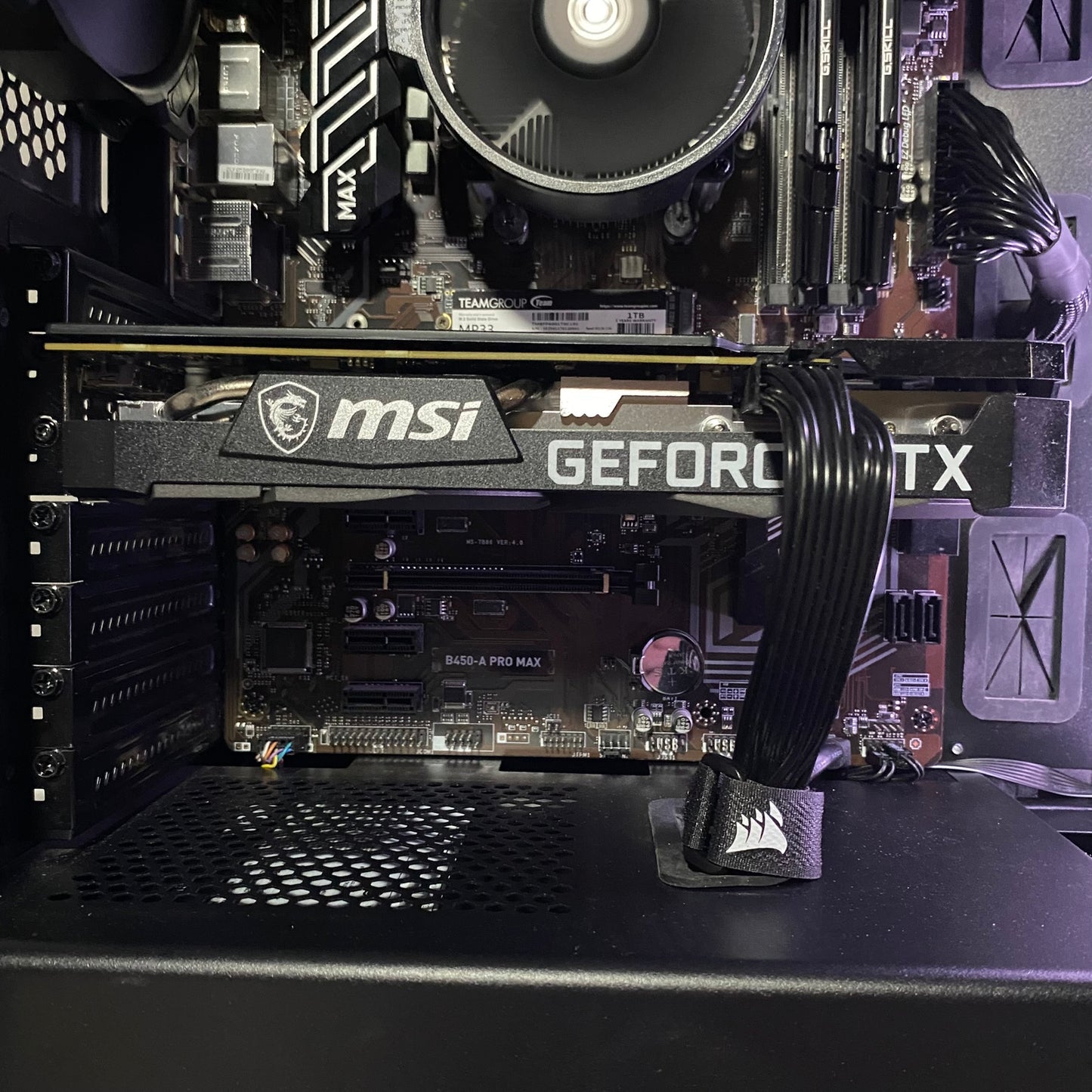 (Remis à neuf) Corsair Carbide RGB - PC Gamer Ryzen 5 + rtx 3050
