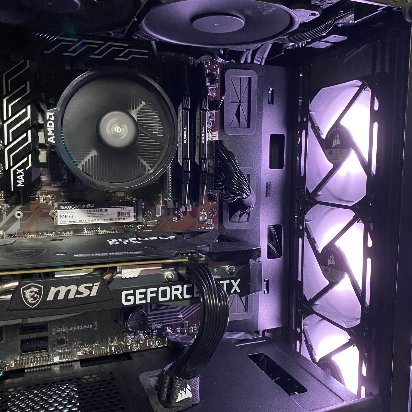 (Remis à neuf) Corsair Carbide RGB - PC Gamer Ryzen 5 + rtx 3050